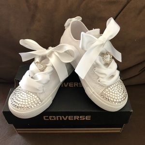 Solid white converse